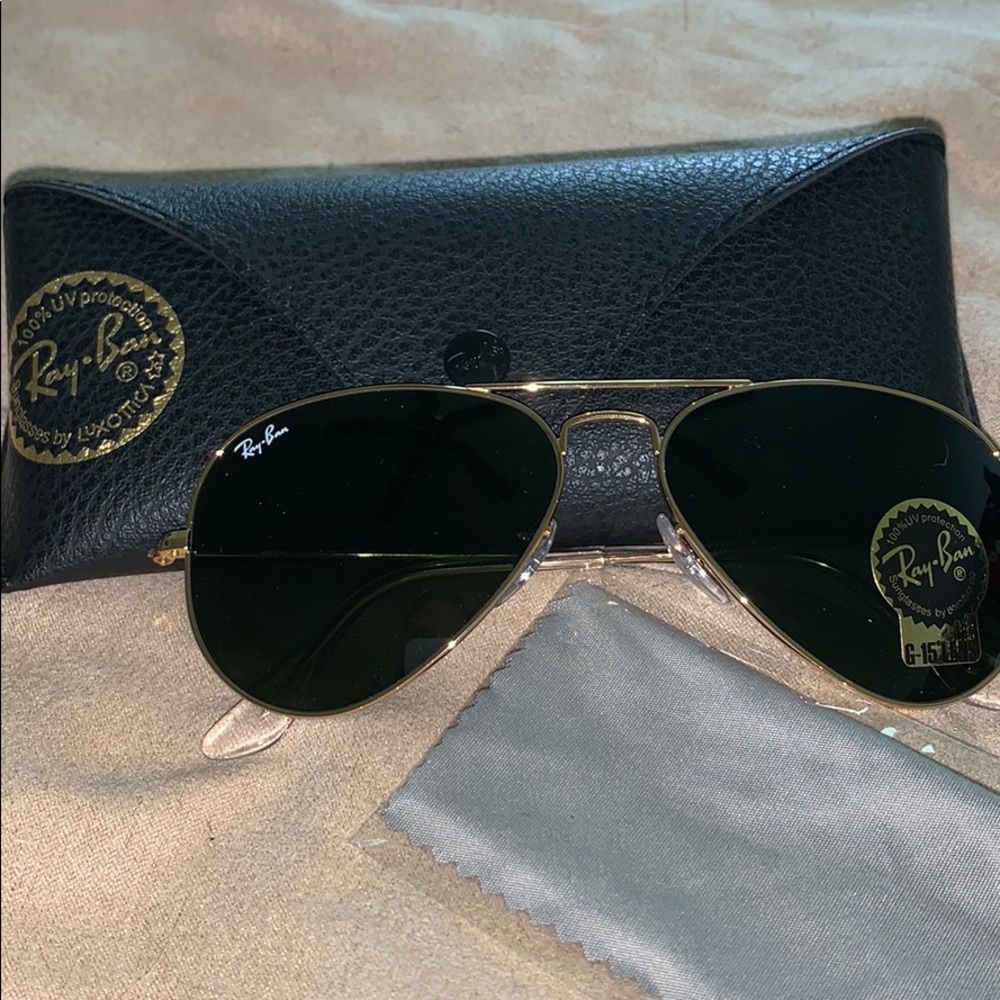 NWT RAYBAN sunglasses 🕶